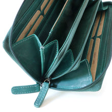 Laden Sie das Bild in den Galerie-Viewer, Reißverschluss Geldbörse TOP SECRET - petrol, Langformat, Echtleder, RFID-Schutz