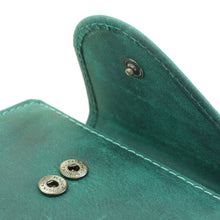 Laden Sie das Bild in den Galerie-Viewer, Geldbörse SWING - petrol, Hochformat, Aussenriegel, tiefes Scheinfach, Echtleder, RFID-Schutz