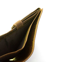 Laden Sie das Bild in den Galerie-Viewer, Geldbörse SWING FLORAL - Farbe Cognac-Braun, Hochformat, Außenriegel, tiefes Scheinfach, Echtleder, RFID-Schutz