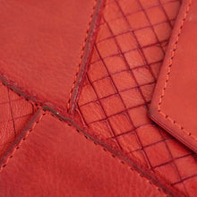 Laden Sie das Bild in den Galerie-Viewer, Reißverschluss Geldbörse CAPE TOWN - 16 Kartenfächer, tiefes Scheinfach, zweigeteiltes Münzfach, USED-OPTIK, Echtleder