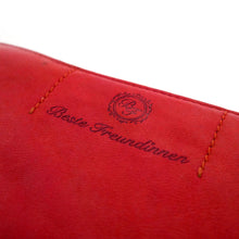 Laden Sie das Bild in den Galerie-Viewer, Reißverschluss Geldbörse CLIFTON - 12 Kartenfächer, 3 Scheinfächer, USED-OPTIK, Echtleder, RFID-Schutz