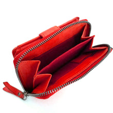 Laden Sie das Bild in den Galerie-Viewer, Reißverschluss Geldbörse DIAZ - 9 Kartenfächer, 1 tiefes Scheinfach, USED-OPTIK, Echtleder, RFID-Schutz