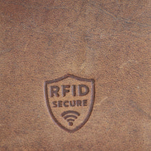 Laden Sie das Bild in den Galerie-Viewer, herren naturleder geldboerse mit karpfen und anglermotiv in braun