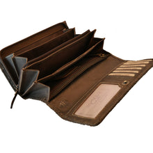 Laden Sie das Bild in den Galerie-Viewer, leder geldboerse flower und big - braun gepraegt 12 kartenfaecher mit rfid schutz 3 scheinfaecher