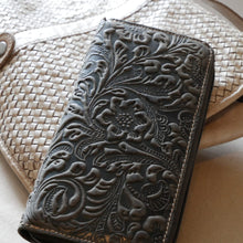 Laden Sie das Bild in den Galerie-Viewer, Geldbeutel Leder Braun Reißverschluss