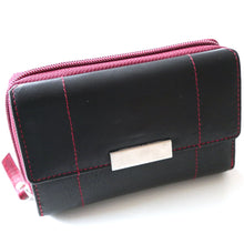 Laden Sie das Bild in den Galerie-Viewer, Reissverschluss Geldboerse POPULAR RED - rot, 10 genaehte Kartenfaecher, 2 Scheinfaecher, 4 Münzfaecher