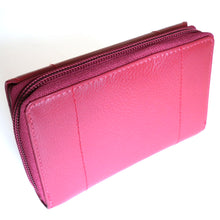 Laden Sie das Bild in den Galerie-Viewer, Reissverschluss Geldboerse POPULAR SALSA - rot - 10 Kartenfaecher mit RFID-Schutz - 2 Scheinfaecher - 4 Muenzfaecher