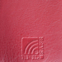 Laden Sie das Bild in den Galerie-Viewer, Reissverschluss Geldboerse POPULAR SALSA - rot - 10 Kartenfaecher mit RFID-Schutz - 2 Scheinfaecher - 4 Muenzfaecher