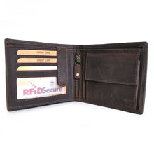 Laden Sie das Bild in den Galerie-Viewer, Naturleder Geldbörse TRAKTOR - Querformat, braun, 11 Kartenfächer mit RFID Schutz, 2 Scheinfächer