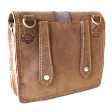 Laden Sie das Bild in den Galerie-Viewer, Biker Tasche Vintage cognac aus Wildleder
