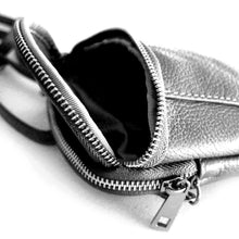 Laden Sie das Bild in den Galerie-Viewer, Handytasche FIRENZE NOVE - Echtleder, zwei geteilte Fächer, Made in Italy