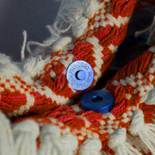 Laden Sie das Bild in den Galerie-Viewer, Schultertasche PAIA - aus Baumwolle, wahlweise in grün, rot, türkis