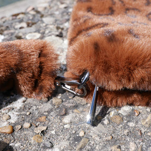 Handtasche Teddypluesch braun leoprint